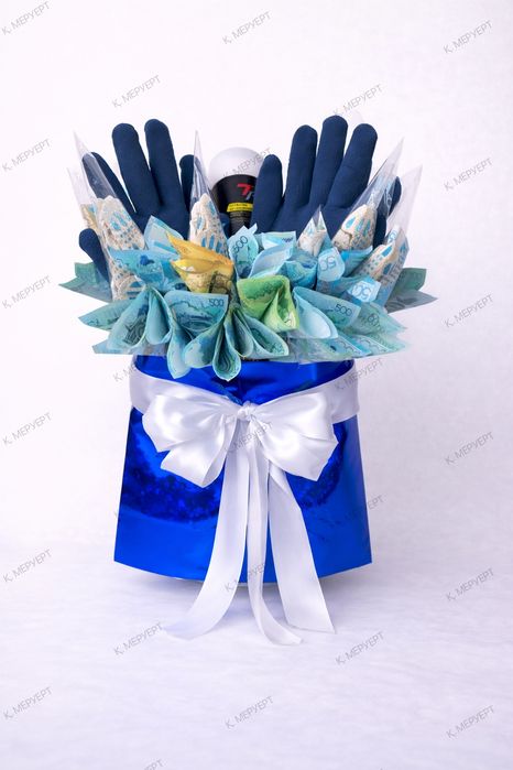 Денежный букет, (можно сладкий)