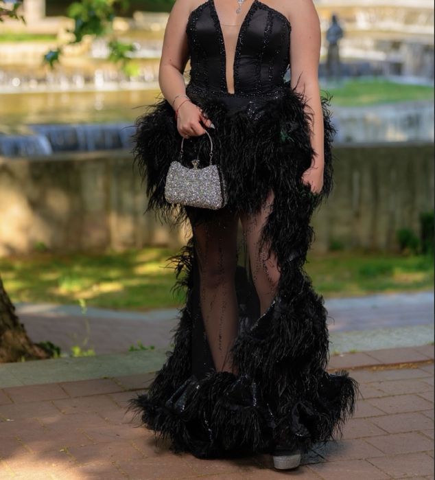 Бална рокля- Стоян Радичев