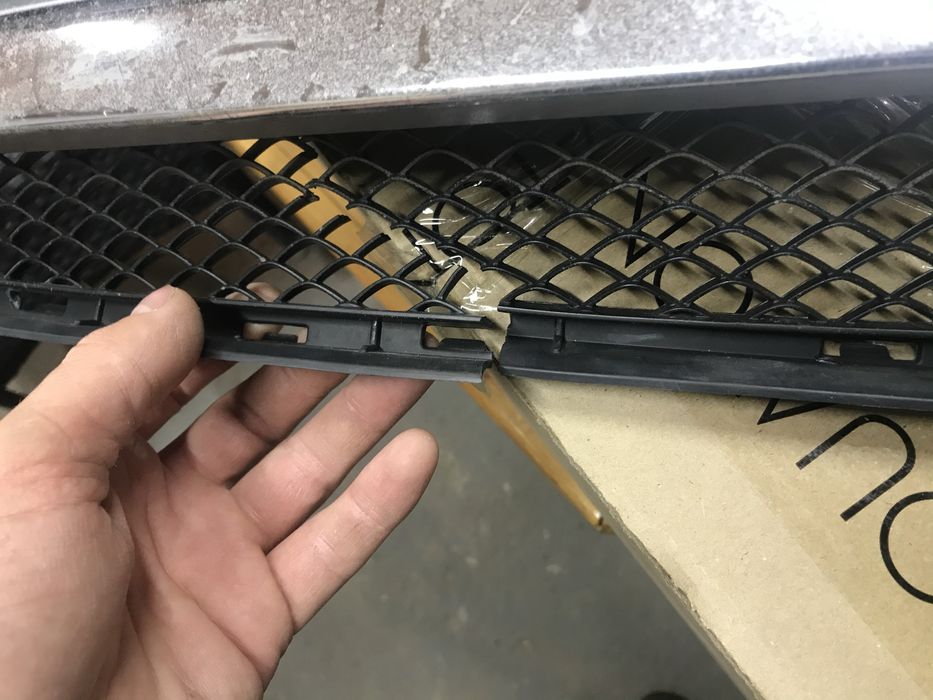 Продам бампер на Mercedes (мерседес)