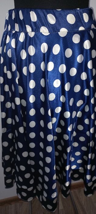 Fustă superbă ,elegantă
