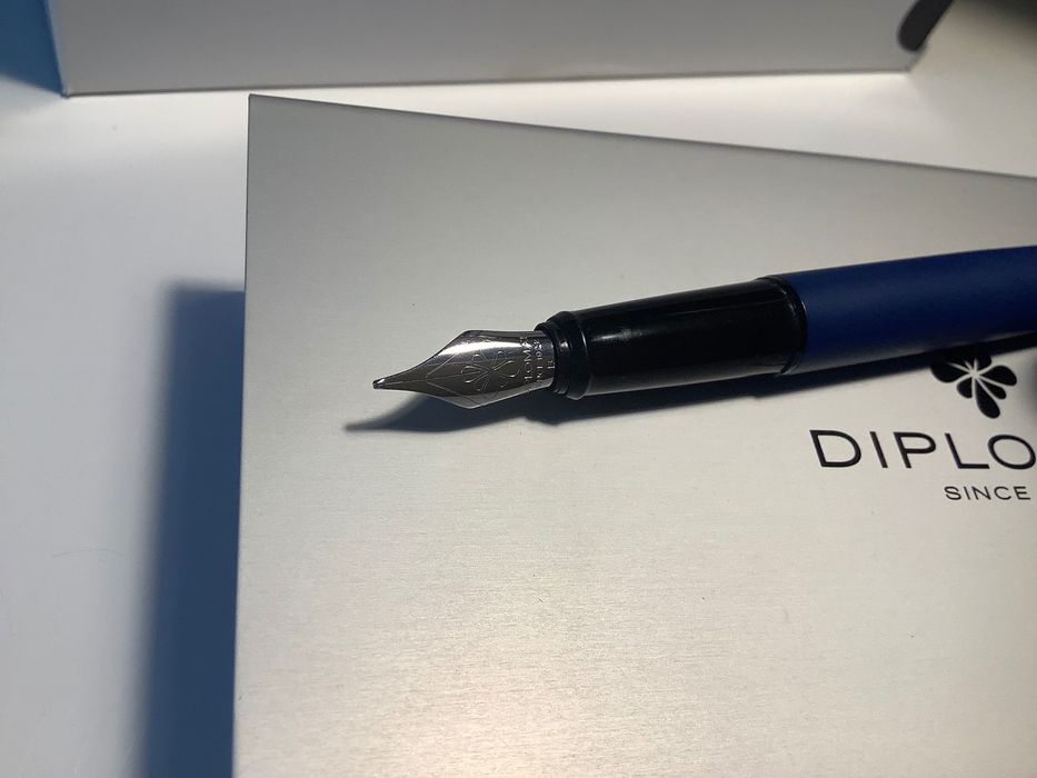 Stilou Diplomat Esteem Lapis Blue B