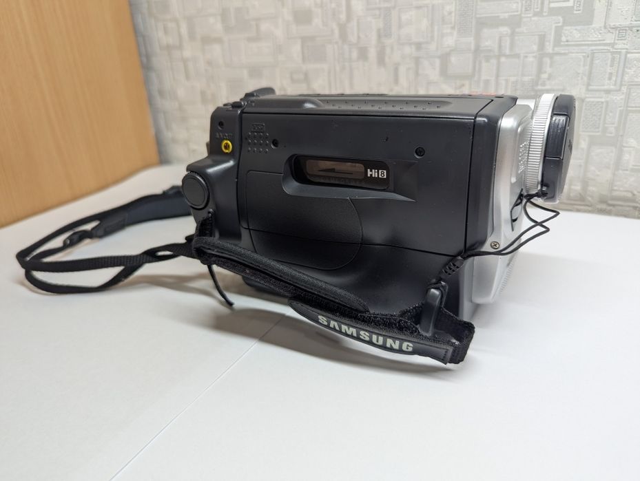 Видеокамера в идеальном состоянии.