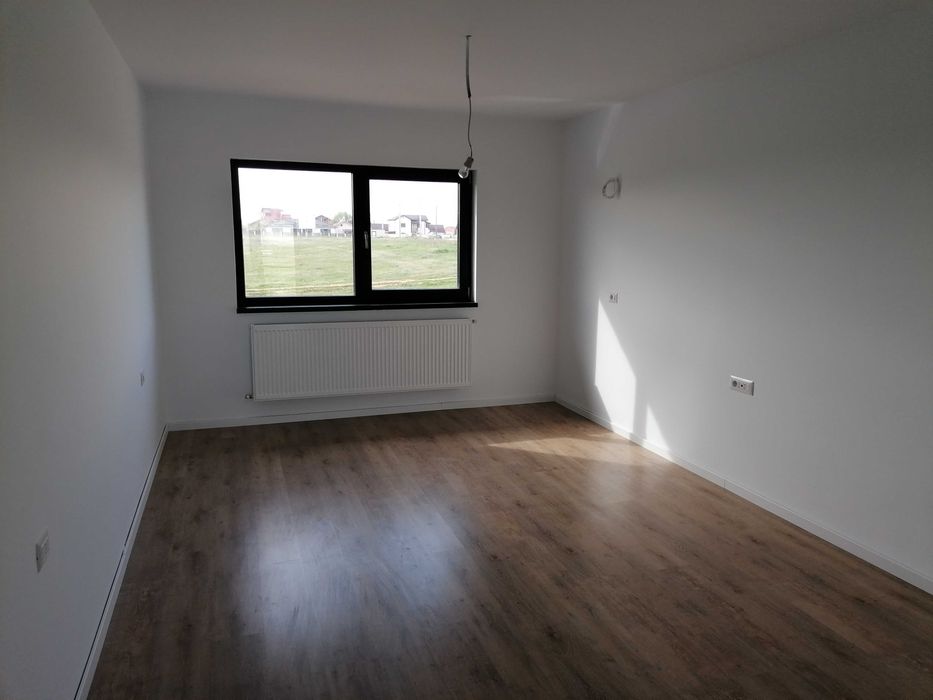 Casa 4 camere, la pret de apartament, rate la dezvoltator, (gaze, apa