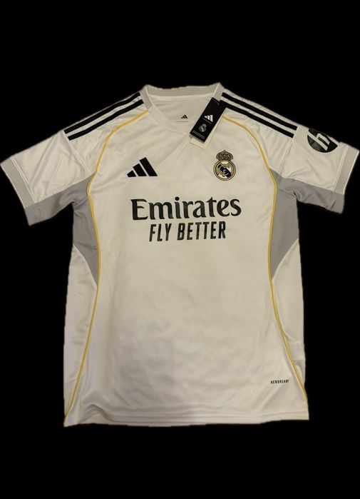Tricou real madrid