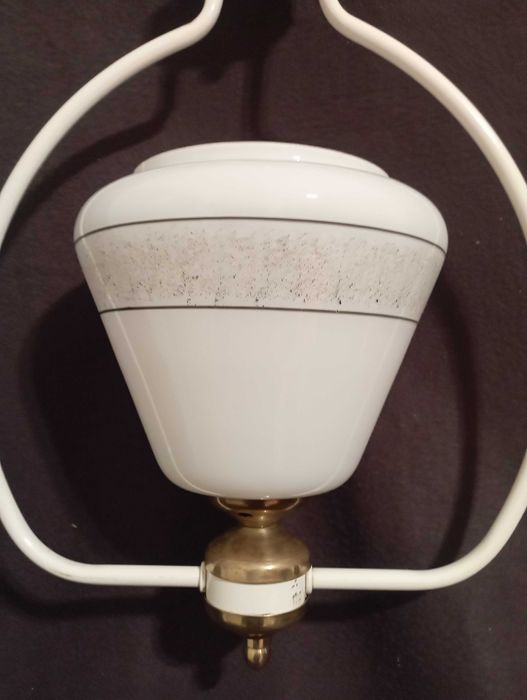 Полилей полилеи лампа лампи