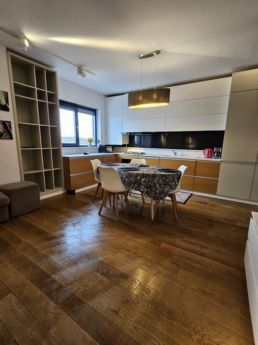 Apartament 3 camere in regim hotelier