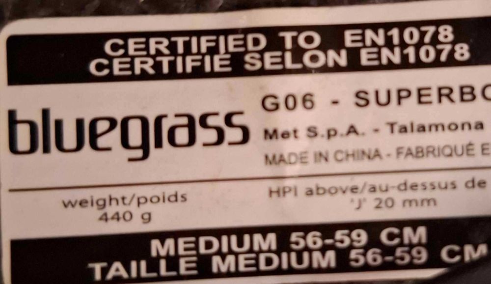 Каска Bluegrass Superbold Lime Matt М