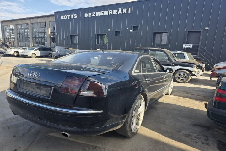 Armatura / Intaritura bara fata Audi A8 2008