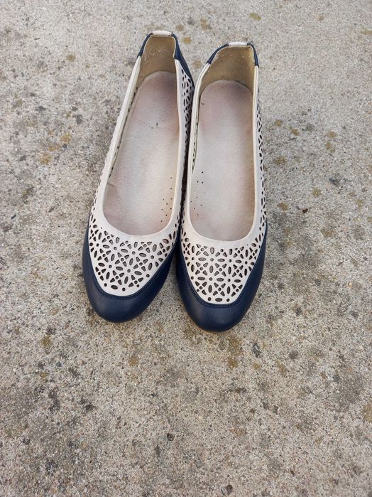 Пролетно есенни дамски обувки.