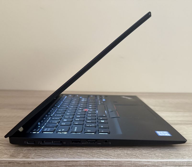Lenovo Thinkpad T490s i5 256GB 8GB - CA NOU - Portabil ! Slim !