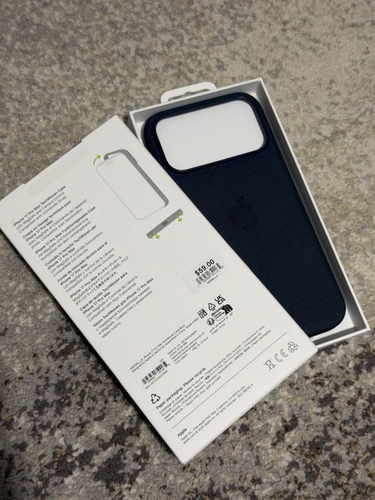 TechWoven Case за iPhone 17 Pro Max - СИН