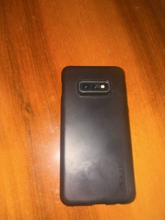 Samsung Galaxy S10e