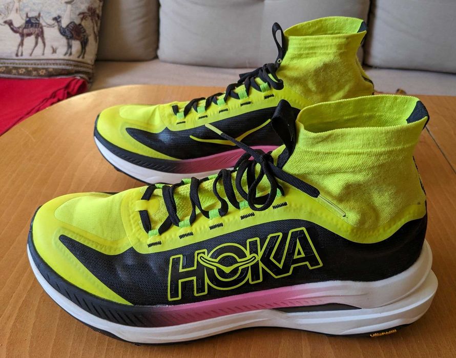 Маратонки HOKA Tecton X 3