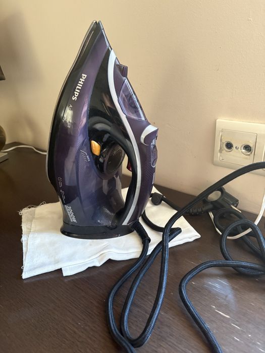 Ютия с пара Phillips 3000 W
