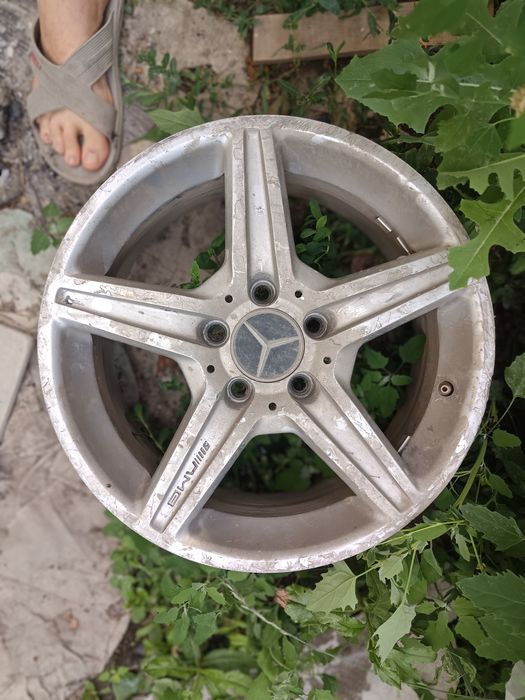 Продам диски на Мерседес