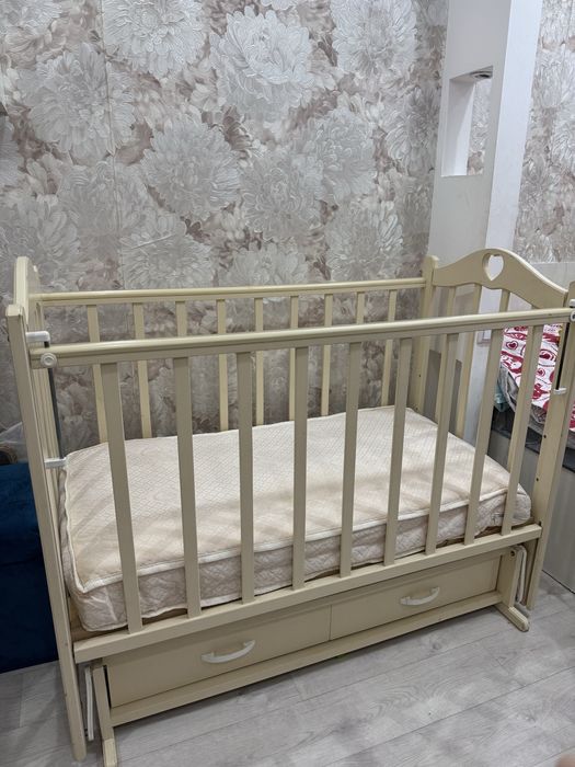 Кроватка детская 10 тыс