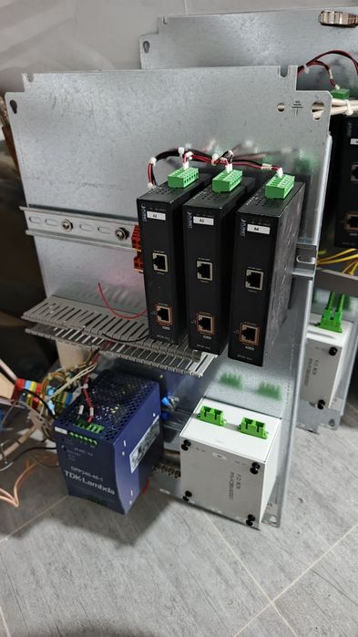 Gigabit PoE+ инжекторы