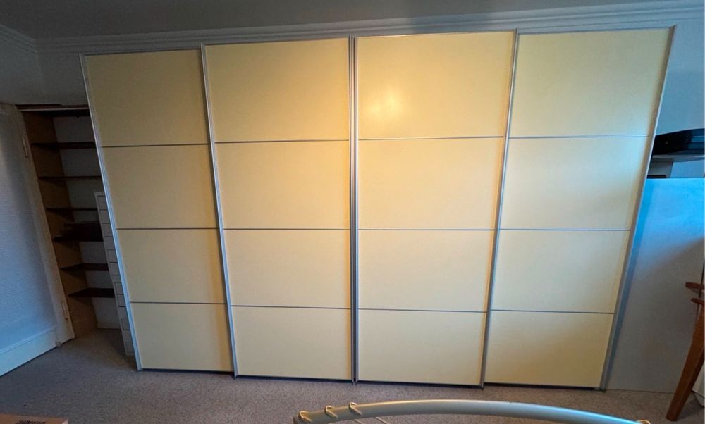 Dressing/Dulap 328/216/66 cm 4 usi culisante crem