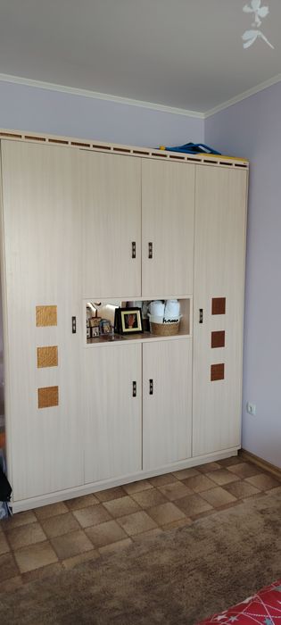 Продам спальный гарнитур