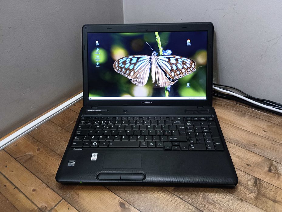 Лаптоп Toshiba Satellite C660D - 15.6"