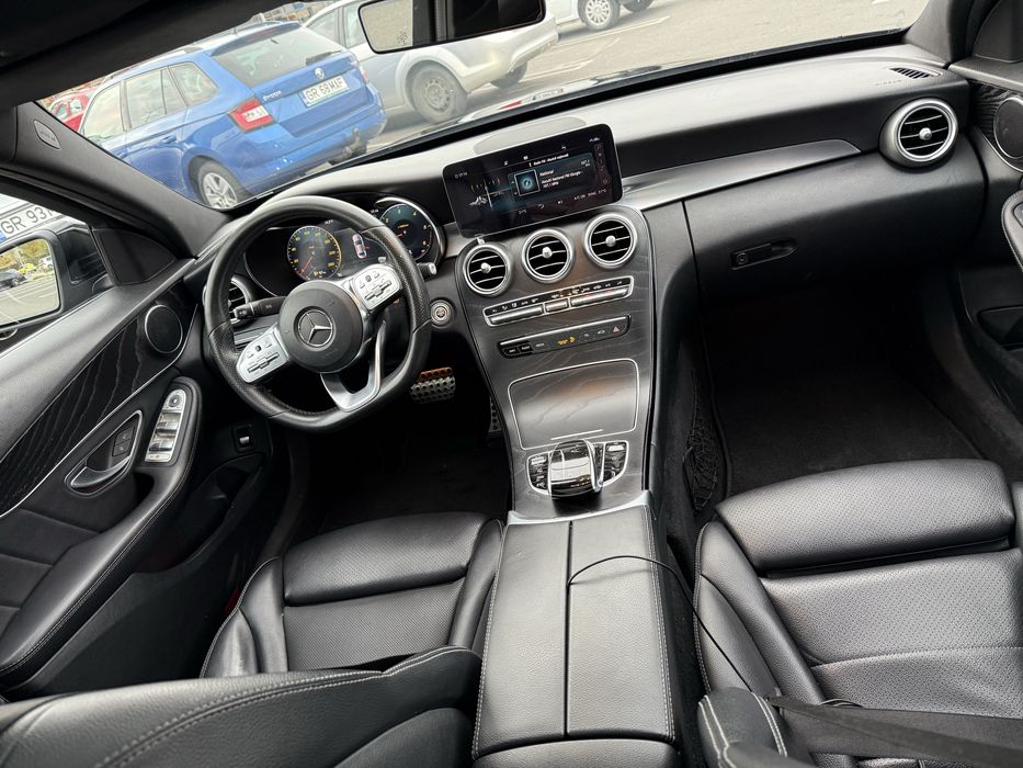 Mercedes-Benz C200d AMG pachet Panoramic