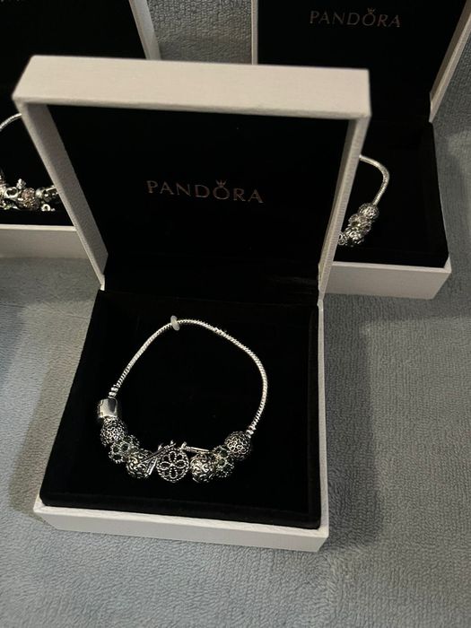 Браслеты Pandora