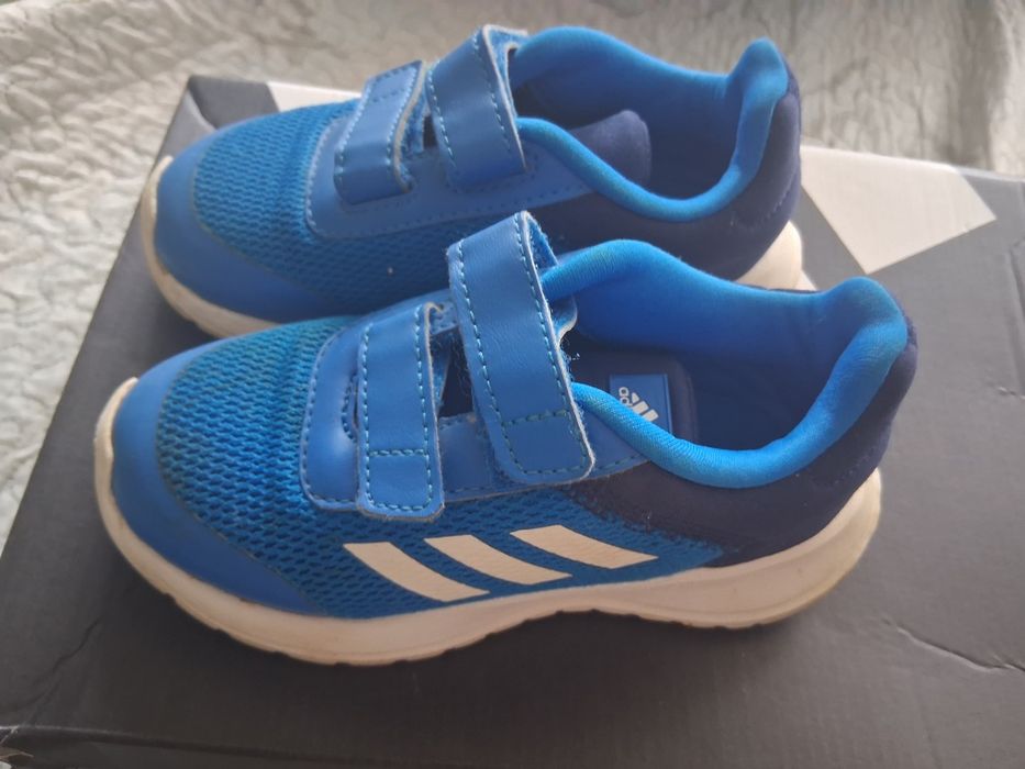 Маратонки Adidas