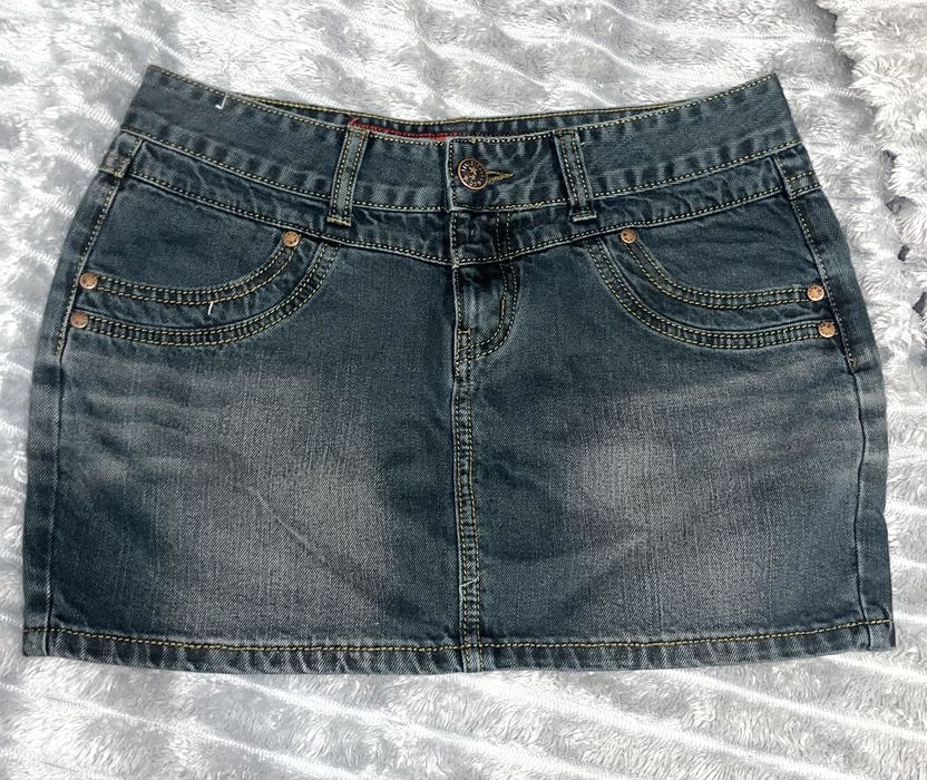 джинсовая мини-юбка Levis, оригинал