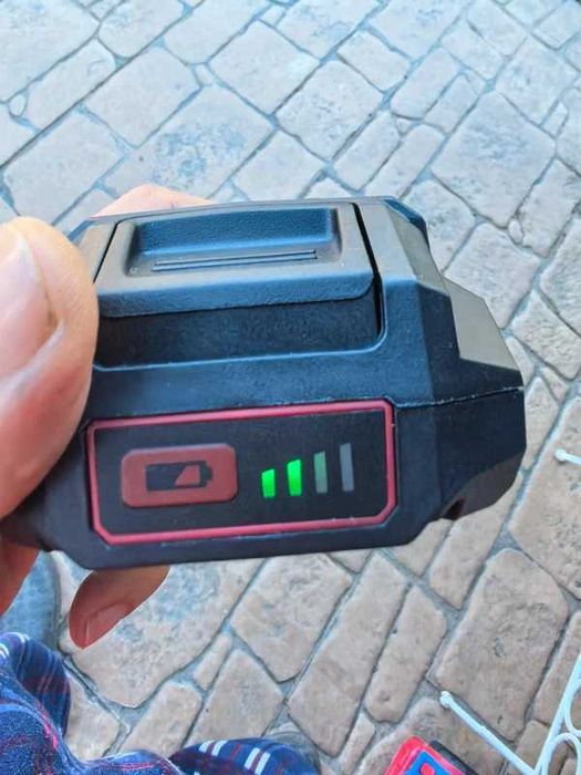 Acumulator 20v , 2.0Ah pentru uneltele electrice Skil noua