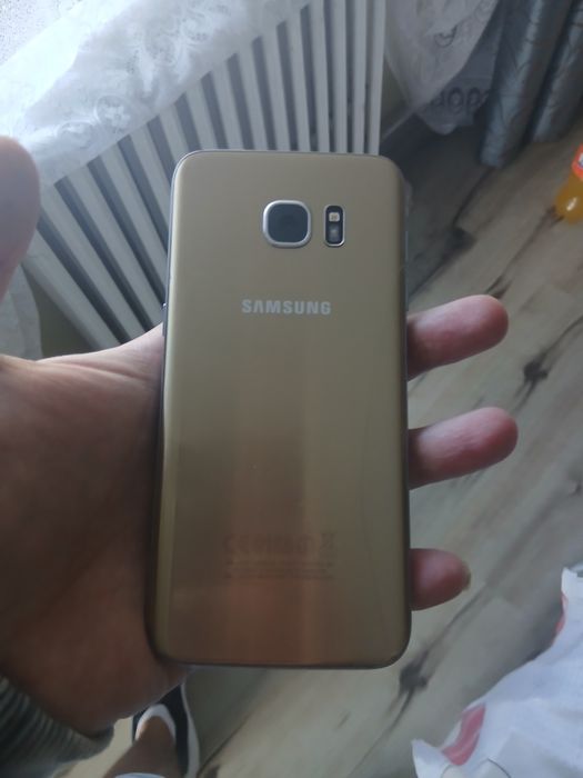 Samsung Galaxy S7 edge