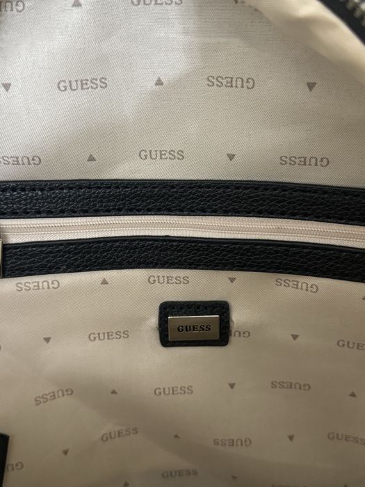 Guess рюкзак новый, очень вместительный