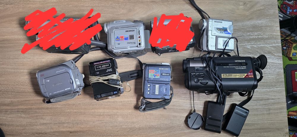 Camere video cu caseta pentru piese/reparat