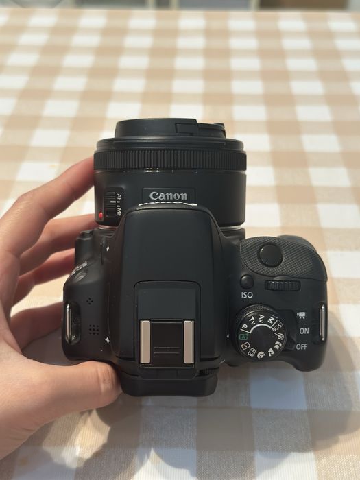 Камера Canon 100d