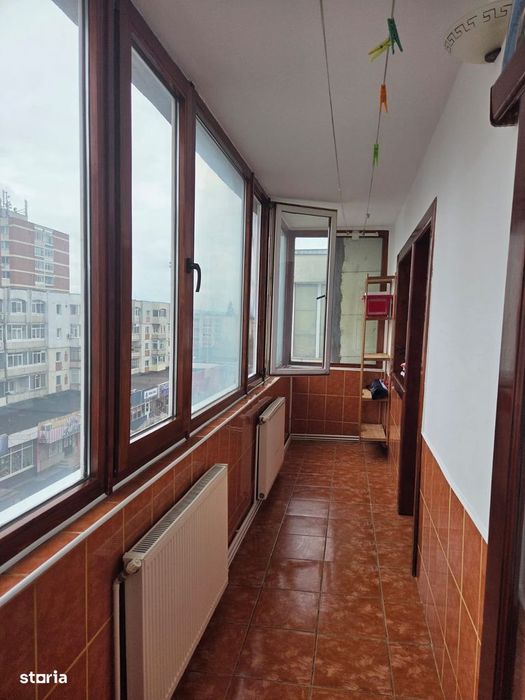 3 camere Trivale , Decomandat / Centrală , mobilat / utilat