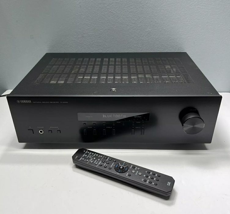 Стереоресивер Yamaha R-S 202 BL ( 100вт, 8ом): 275 у.е. - Усилители ...