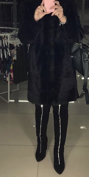 Продам норковую шубу