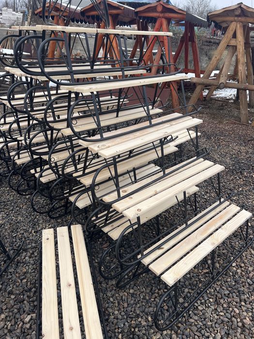 Sanie din fier cu lemn  masiv