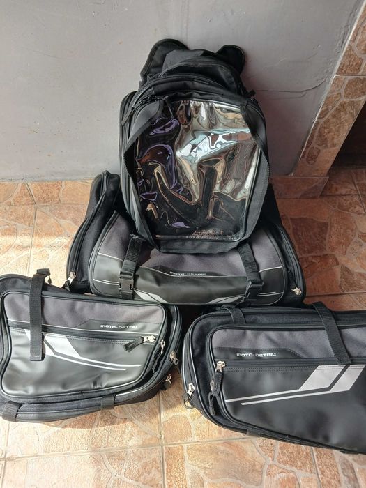Set genti bagaje moto.