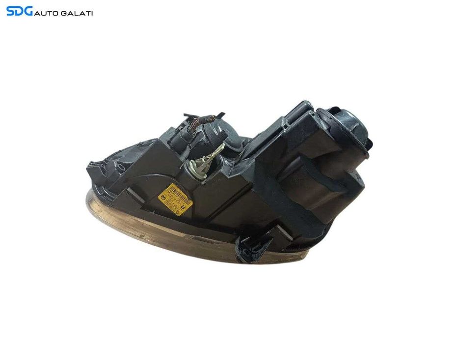 Far Dreapta Europa Volkswagen Golf 5 Break Combi 2004 - 2008 Cod 1K6941006N (Ureche Lipsa) [LS0245]