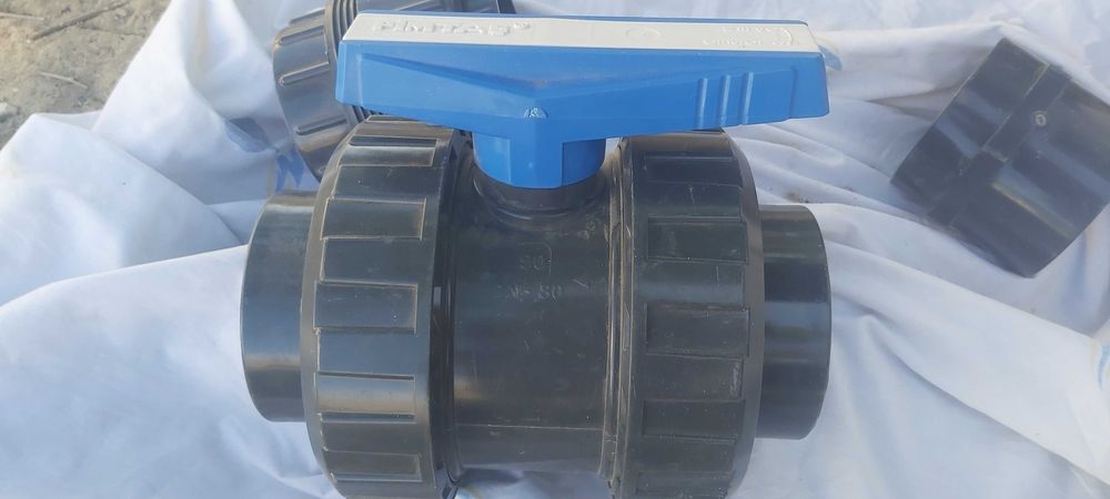 Срочно  винтель, кран сатылады