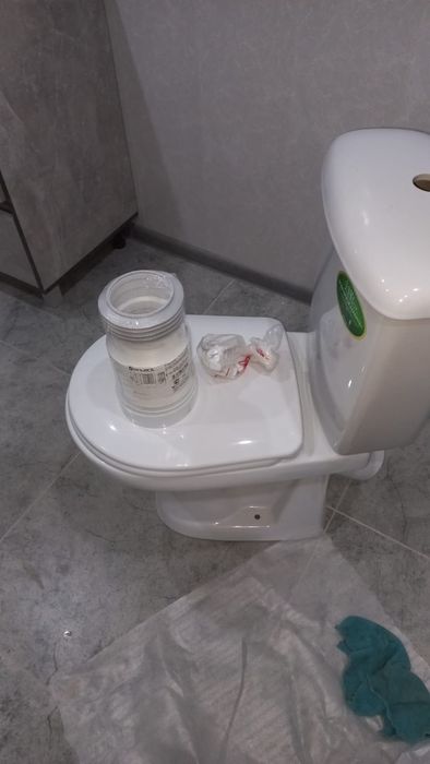 Продам унитаз новой