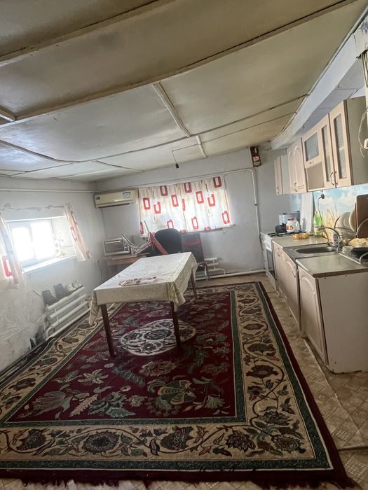 Үй сатылады.Ақпараттар төменде көрсетілген.