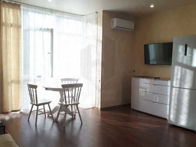 Дава се под наем Едностаен апартамент в Бургас, Победа - 42 кв.м за 198.9 € - Снимка #1