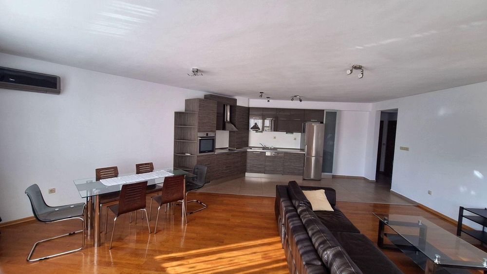 Дава се под наем Тристаен апартамент в София, Лозенец - 126 кв.м за 1097.01 € - Снимка #1