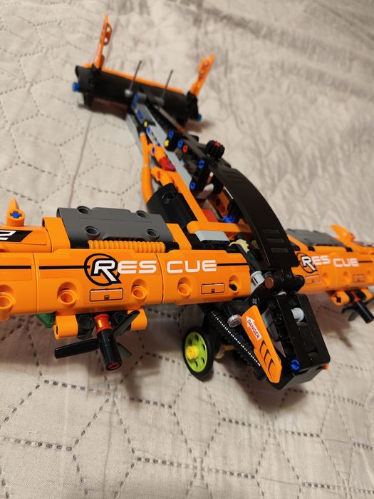 Конструктор LEGO Technic - Спасителен кораб на въздушна възглавница