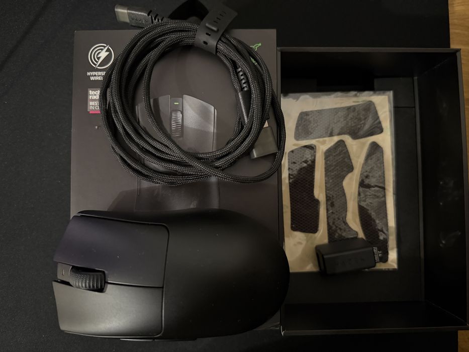 Razer DearhAdder V3 Pro