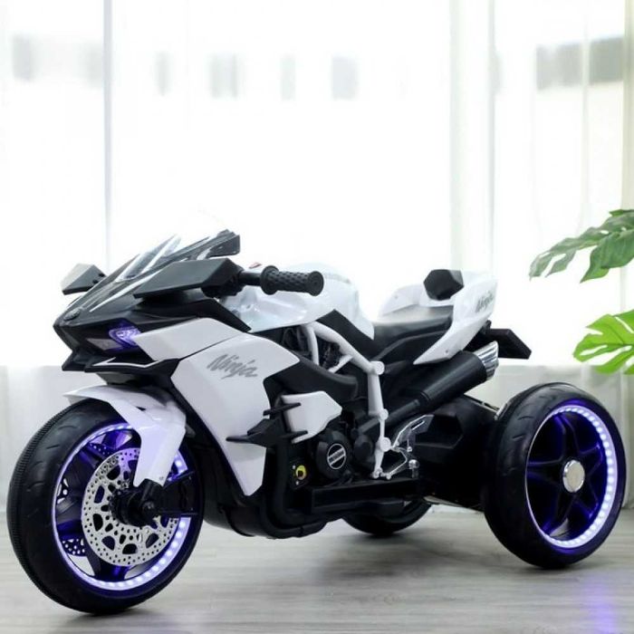 Акумулаторен МОТОР Ninja Duo 12V - 3 меки гуми с Кожена седалка