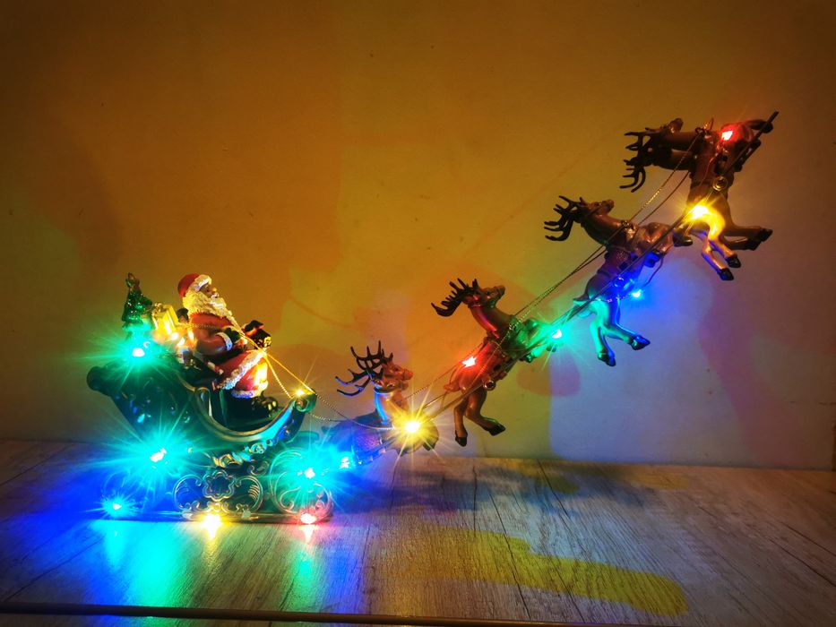 Decorațiune Led sanie cu reni