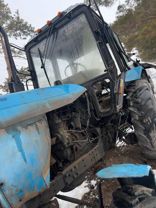 Продам трактор 2004 года