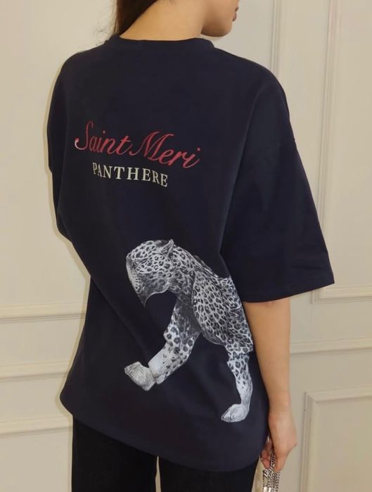 Продается футболка женская